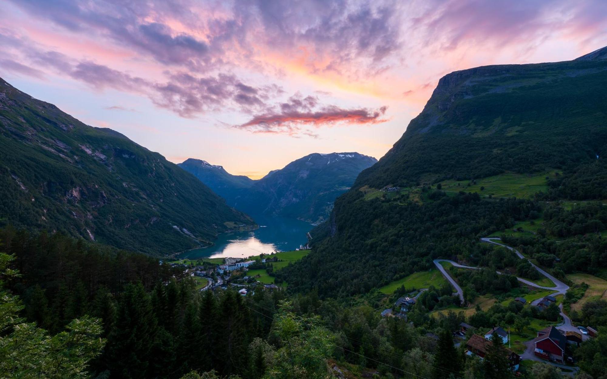 Hotel Utsikten - By Classic Norway Hotels Geiranger Εξωτερικό φωτογραφία